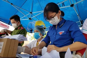 Đà Nẵng lấy mẫu ngẫu nhiên để xét nghiệm COVID-19 