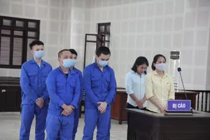 Lập nhóm Facebook tên 'Tập đoàn phò' để môi giới mại dâm