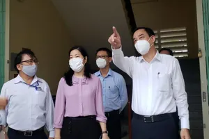 Chủ tịch Đà Nẵng chúc thí sinh bình tĩnh, tự tin trước kỳ thi 