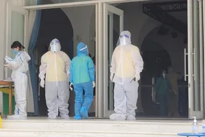 Đà Nẵng: Dừng shipper, taxi…, người dân chỉ ra ngoài khi thực sự cần thiết