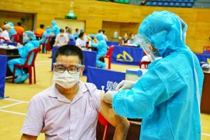 Đà Nẵng thông tin về việc dừng tiêm vaccine tối 13-8