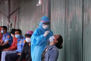 Bí thư Đà Nẵng: ‘Có hẳn bài vở nhắn cho nhau về cách trốn xét nghiệm’