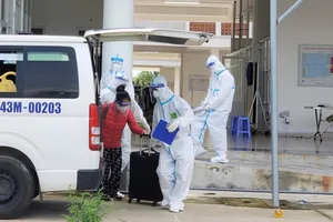 Đà Nẵng 'làm sạch' bệnh viện dã chiến