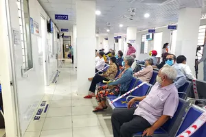 Bộ Y tế hướng dẫn triển khai 2 văn bản mới về mua sắm, đấu thầu thiết bị y tế