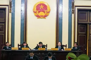 Tòa cắt phần bào chữa của luật sư ông Phạm Công Danh 