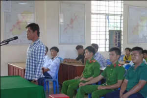 Bị thổi phạt nồng độ cồn, thanh niên đâm trọng thương 2 CSGT