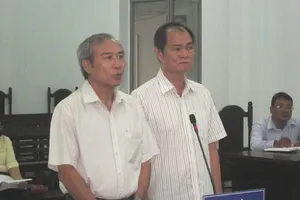 Nguyên trưởng và phó ban quản lý vịnh Nha Trang lãnh án
