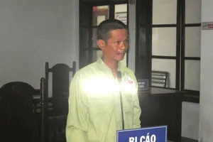 Trộm chưa tới 2 triệu vẫn lãnh 12 tháng tù