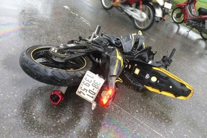 Dũng cảm nhảy xuống kênh cứu người bị tai nạn giao thông