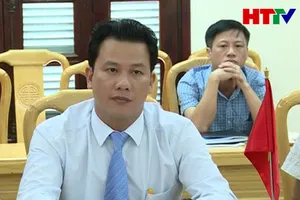 Hà Tĩnh bầu Phó bí thư tuổi 40 