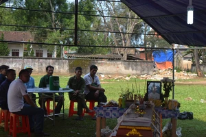 Mâu thuẫn tại đám cưới, bị nhóm côn đồ chém chết 