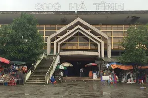 Có hay không việc bán chợ Hà Tĩnh cho doanh nghiệp?