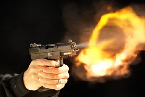 Thu súng AK và K59 sau vụ hỗn chiến 1 người chết