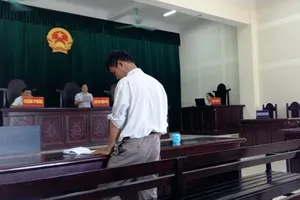 UBND xã hầu tòa vì nợ hàng trăm triệu đồng 