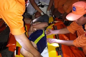 Cứu thuyền viên bị nạn trên tàu nước ngoài