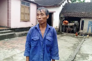 Vụ khốn khổ vì lời phê: Trưởng công an khăng khăng đúng