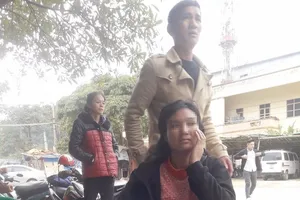 Tìm con cho người phụ nữ 'lạc' sang Trung Quốc