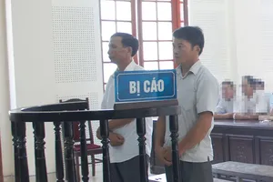 Đề nghị điều tra lại vụ 2 công an viên nhận hối lộ