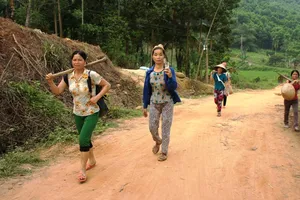 Đề nghị phạt người phá thai bằng que nứa 50-70 triệu