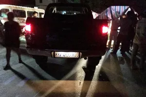 Người dân vây xe biển xanh đòi làm rõ tai nạn chết người