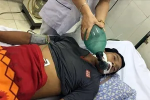 1 người chết, người nguy kịch vì chúc rượu