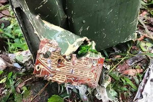 Clip: Đưa thi thể 2 phi công máy bay Su-22U về nhà tang lễ 