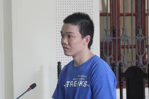 Mua thiếu 17 triệu “hàng trắng” để đi bán giá 30 triệu đồng