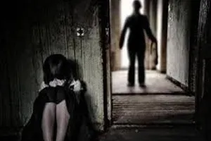 Rủ nữ sinh dưới 16 tuổi bỏ nhà rồi 'làm chuyện người lớn'