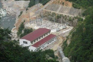 Lớp học tự tổ chức tham quan thủy điện, 1 học sinh tử vong