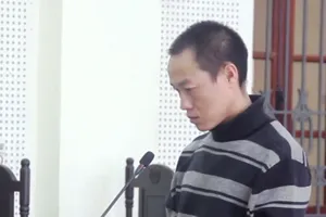 Cựu bí thư chi bộ lãnh 20 năm tù vì giao thuê ma túy