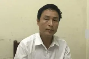 Khởi tố thợ may ghen tuông đâm chết giám đốc