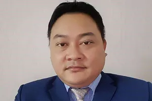 Bị bắt vì giả danh công an lừa chạy việc 