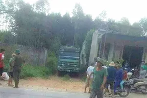 Tìm tung tích nạn nhân vụ chết bất thường dưới gầm ô tô