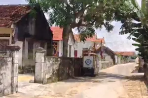 Nghi vấn mâu thuẫn đất đai, giết người rồi đi cứa cổ phụ nữ 