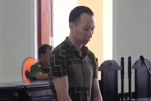 Tù chung thân vì giao gói hàng 2 kg để lấy 50 triệu tiền công