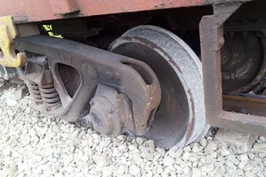 Tàu hàng trật bánh, đường sắt Bắc-Nam tê liệt nhiều giờ