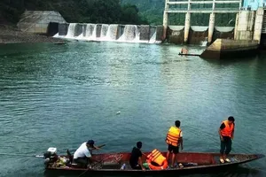 Xả nước thủy điện làm chết dân, hai cán bộ bị khởi tố 