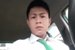 Khởi tố tài xế taxi hiếp dâm cháu gái 12 tuổi bị tai nạn 