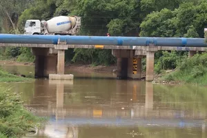 Tình thế bất khả kháng phải cho bơm nước sông Đào làm nước máy