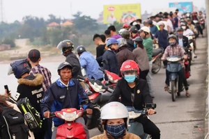 Tìm thấy thi thể người đàn ông tự tử ở cầu Bến Thủy 