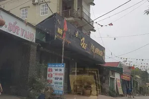 Bộ Công an dùng ô tô, canô vây bắt sới bạc hơn trăm người