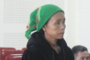 Con gái đẩy mẹ vào tù sau khi đưa 3 phụ nữ đi TQ bán con 