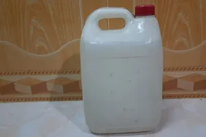 Đang đưa 5 lít rượu vào khu cách ly tập trung thì bị phát hiện