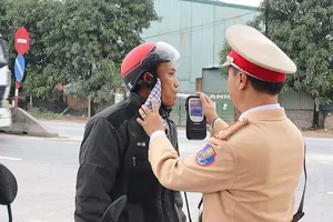 Phát hiện 20 tài xế dương tính ma túy vẫn chạy xe trên đường 