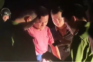 Tạm giữ tài xế tông CSGT bị thương rồi bỏ chạy