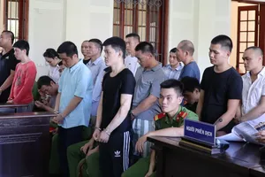 Ông trùm đường dây ma túy 'khủng' cùng 14 đồng phạm hầu tòa