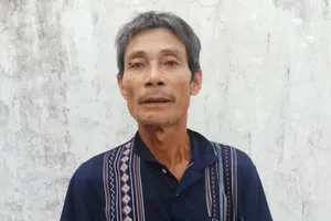 Cô gái 19 tuổi bị hiếp dâm dẫn đến hoảng loạn 