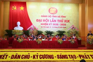 Khai mạc trọng thể Đại hội Đảng bộ tỉnh Hà Tĩnh lần thứ XIX