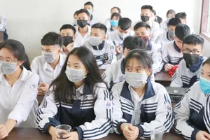 TP Vinh yêu cầu xử lý nghiêm việc không đeo khẩu trang 