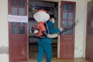 Một người Nghệ An đi sang Lào test nhanh bị mắc COVID-19